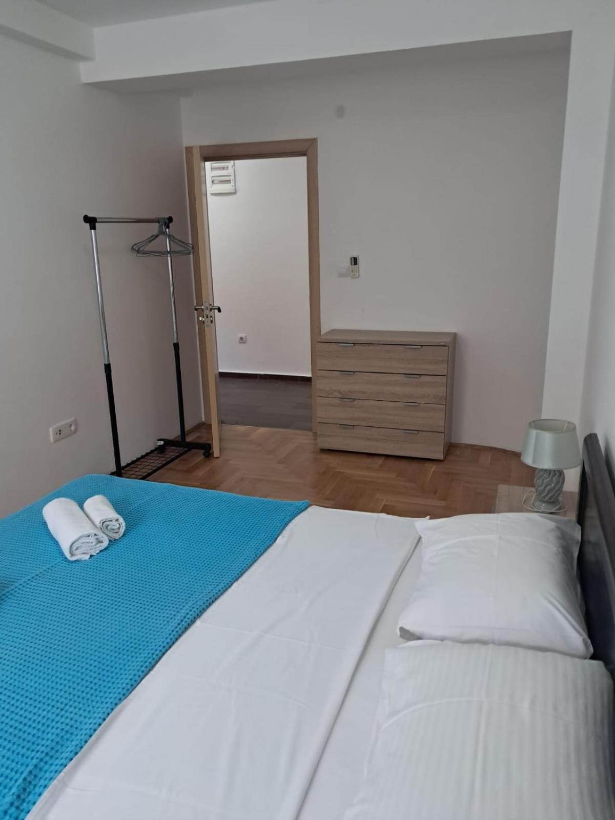 Belveder Montenegro ラファイロヴィチ 部屋 写真