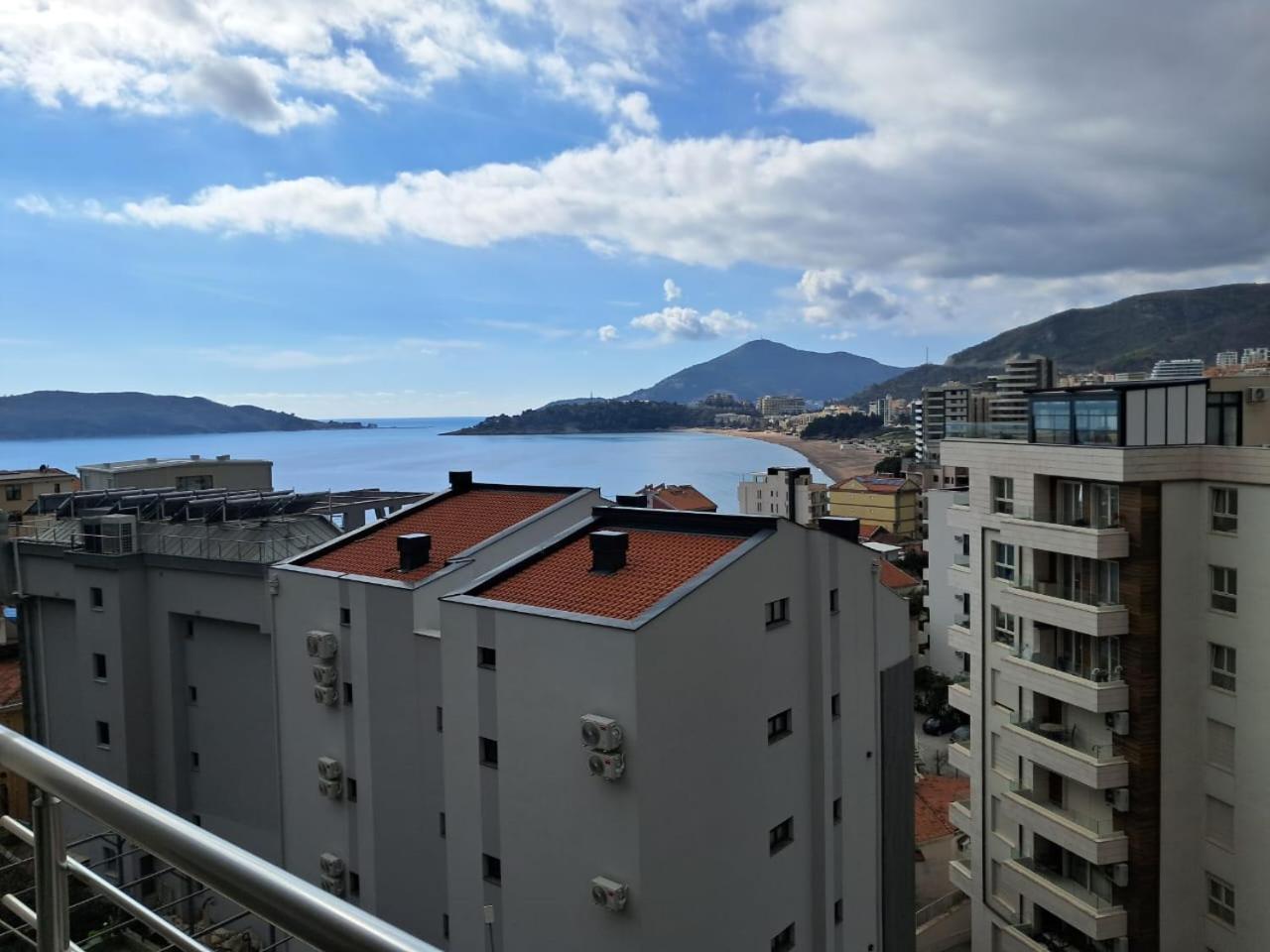 Belveder Montenegro ラファイロヴィチ 部屋 写真