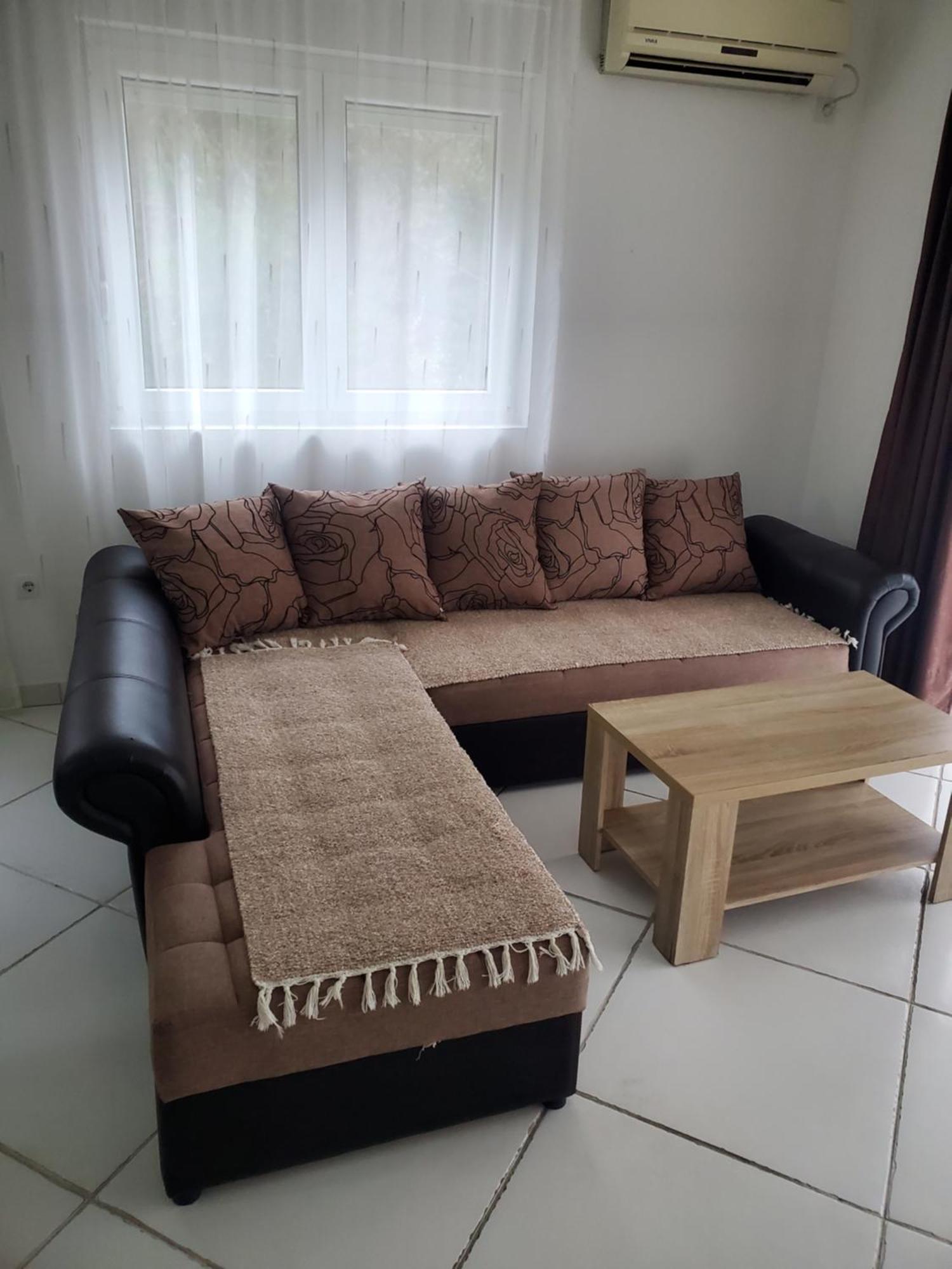 Belveder Montenegro ラファイロヴィチ 部屋 写真